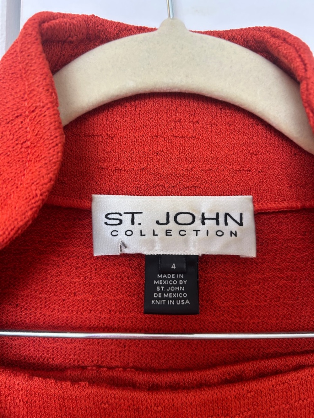 St. John Red Short-Sleeve Bouclé Blazer & Skirt Set - Picture 2 of 5